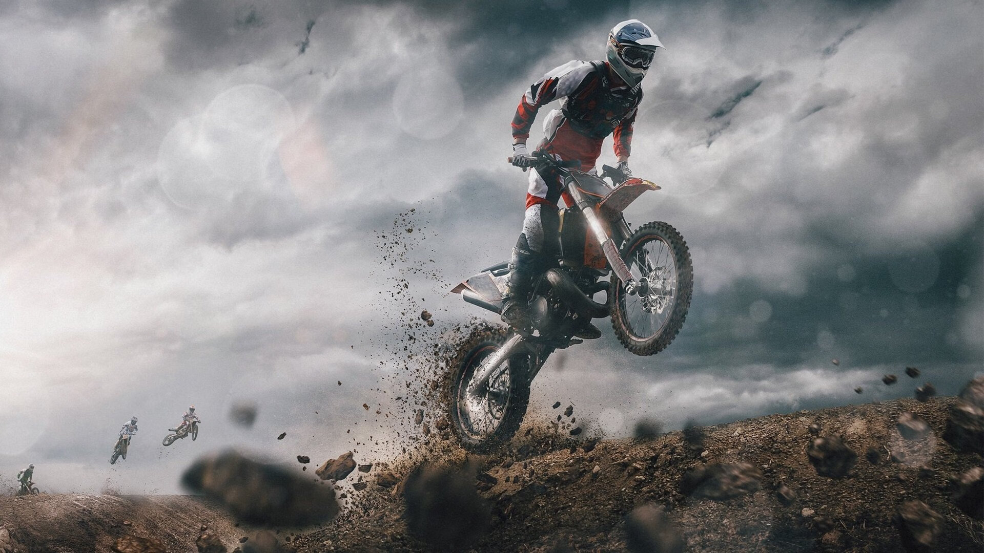 中上游球队与中下游球队阵型风格对比解析,上游 中游 下游